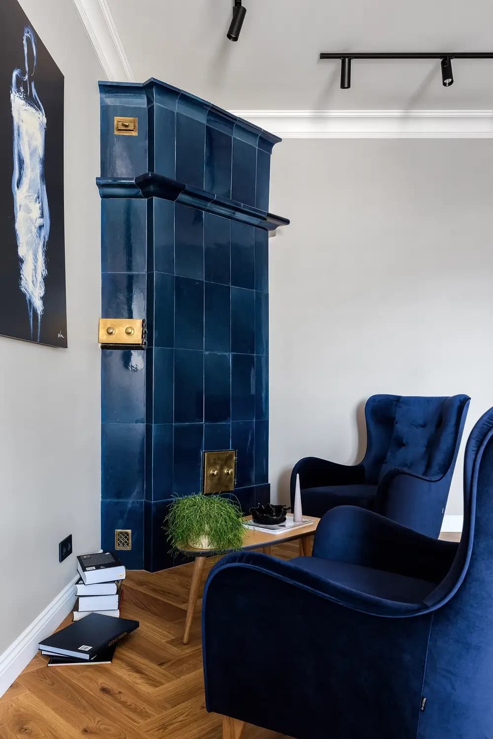 הארטיפקטים והפרטים המקוריים הם חלק מהסיבות להתאהב בקסם של הבנייה הוותיקה